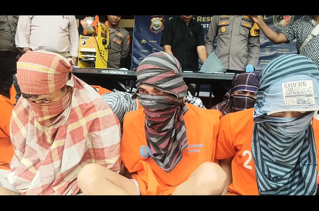 Begal-saat-ditangkap-Polresta-Bengkulu.jpg
