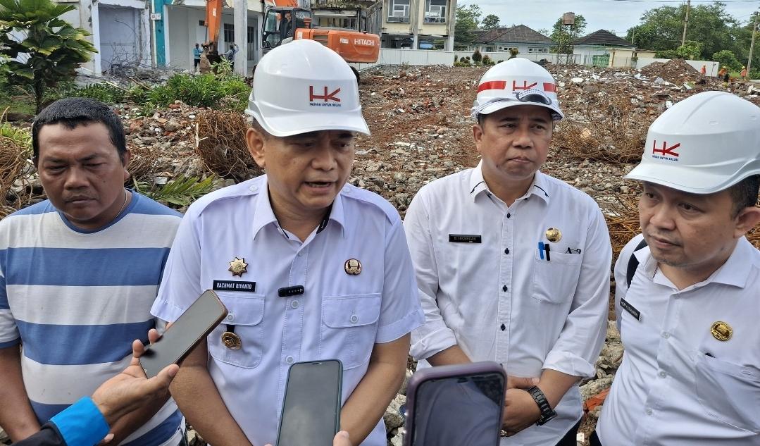 Bupati-Rachmat-Riyanto-Resmi-Mulai-Salurkan-THR-ASN-Bengkulu-Tengah-Hari-Ini.jpg