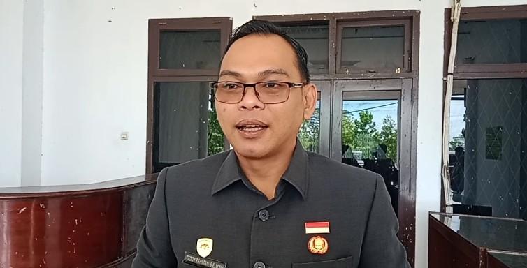 Bupati-Seluma-Teddy-Rahman-imbau-masyarakat.jpg