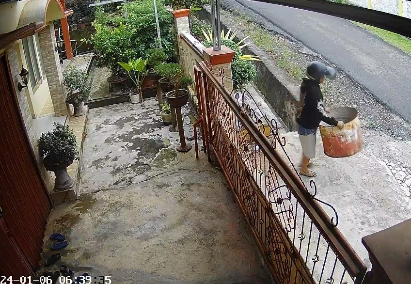 Cctv-maling-tong-sampah.jpg