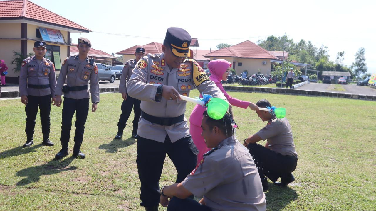 HUT-Bhayangkara-13-personil-naik-pangkat.jpg