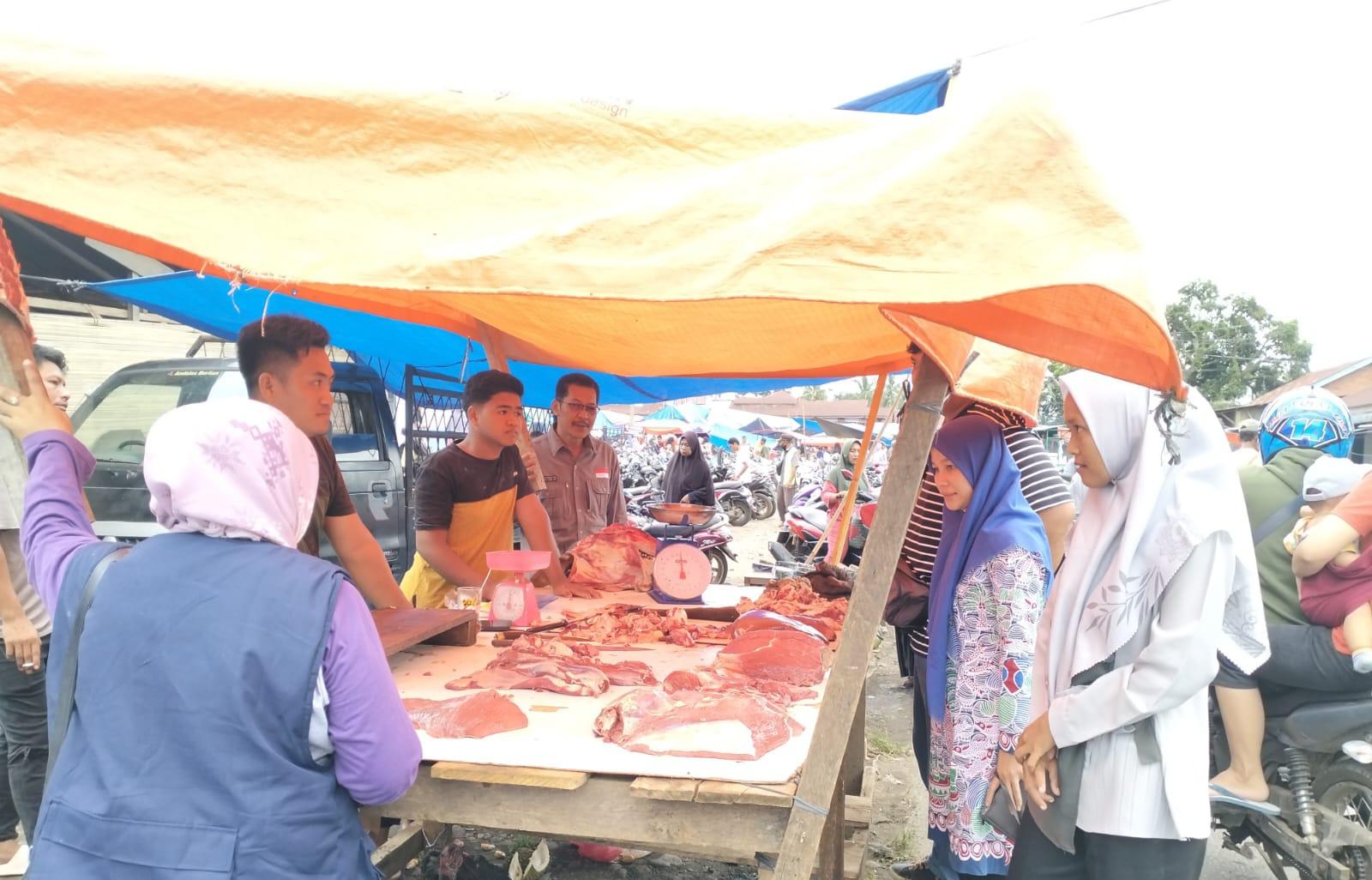 Pemkab Mukomuko Pastikan Stok Daging Selama Ramadhan Hingga Lebaran Aman, Harga Capai Rp 170 Ribu/Kg