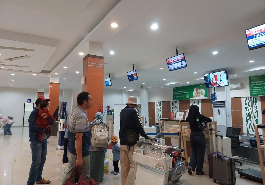 Jumlah-penumpang-bandara-Fatmawati.jpg