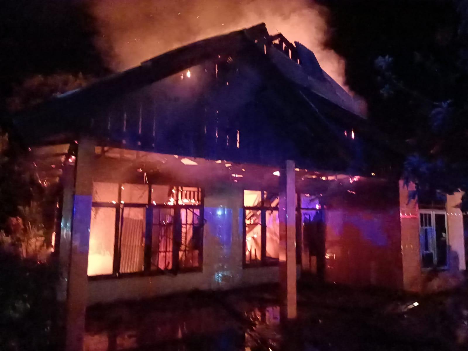 Kebakaran Sekretariat Pendamping Desa Bengkulu Selatan, 3 Motor dan Dokumen Ludes Terbakar