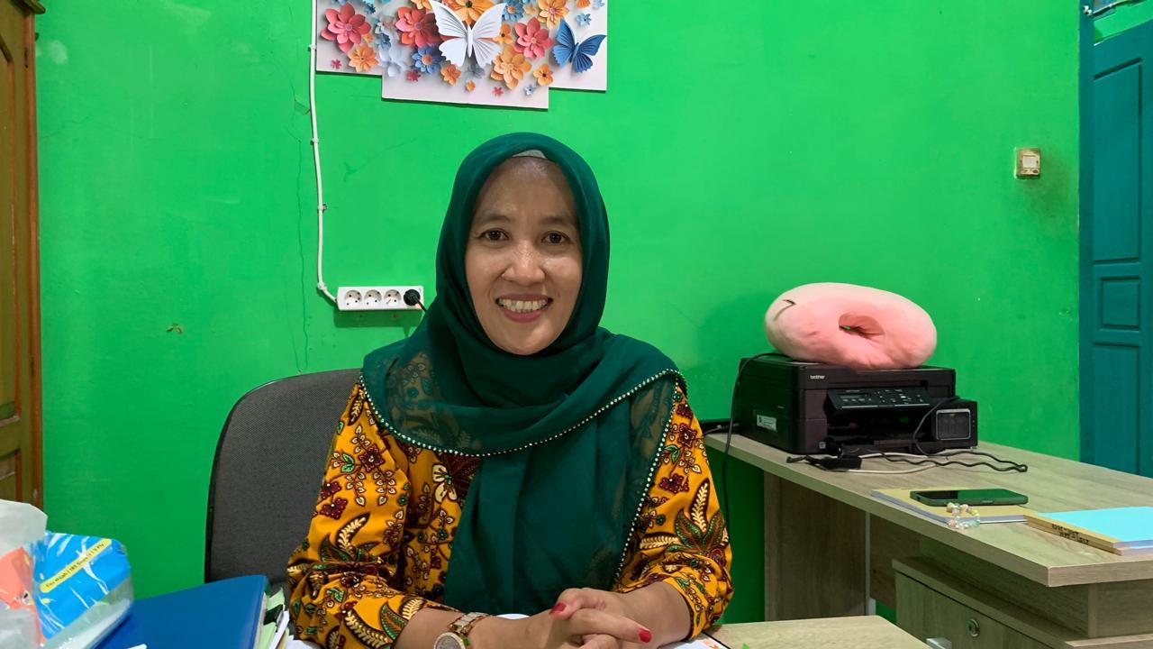 Kepala-Bidang-Peternakan-dan-Kesehatan-Hewan-Henny-Kusuma-Dewi-ketika-diwawancarai.jpg