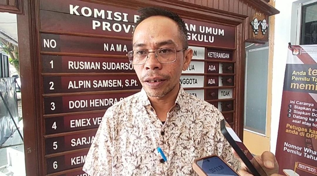 Ketua-kpu-rusman-Sudarsono.jpg