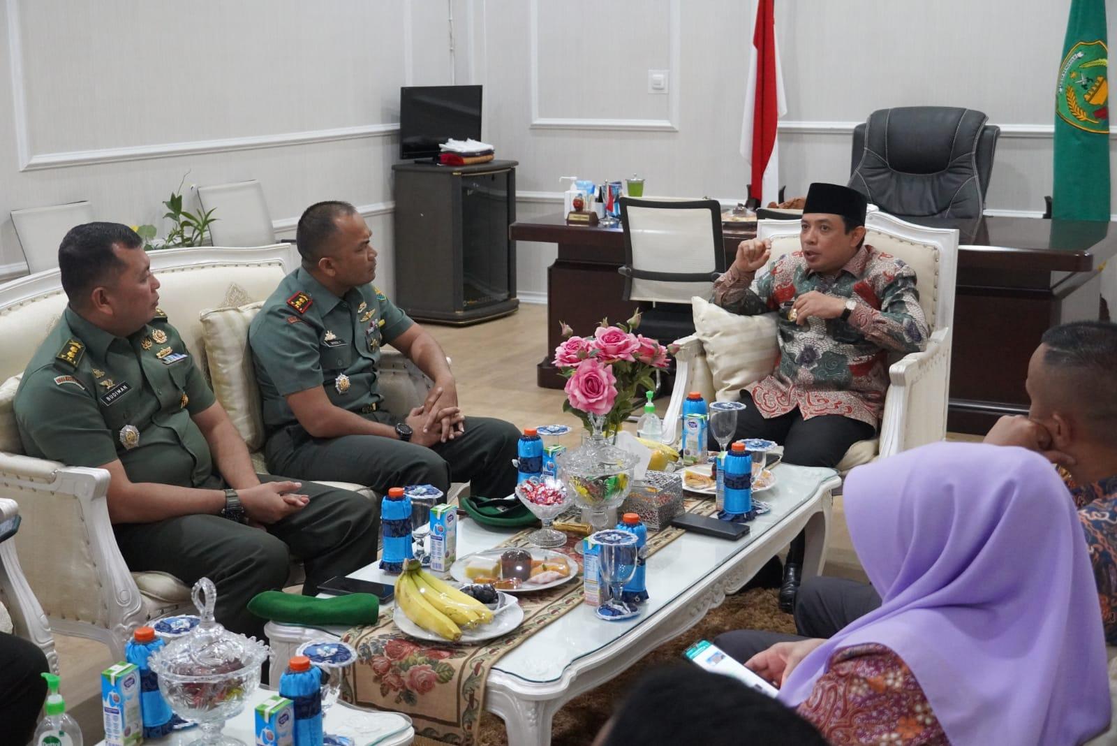 Kunjungan-Dandim-0407Kota-Bengkulu-ke-Pemkot-Bengkulu.jpg