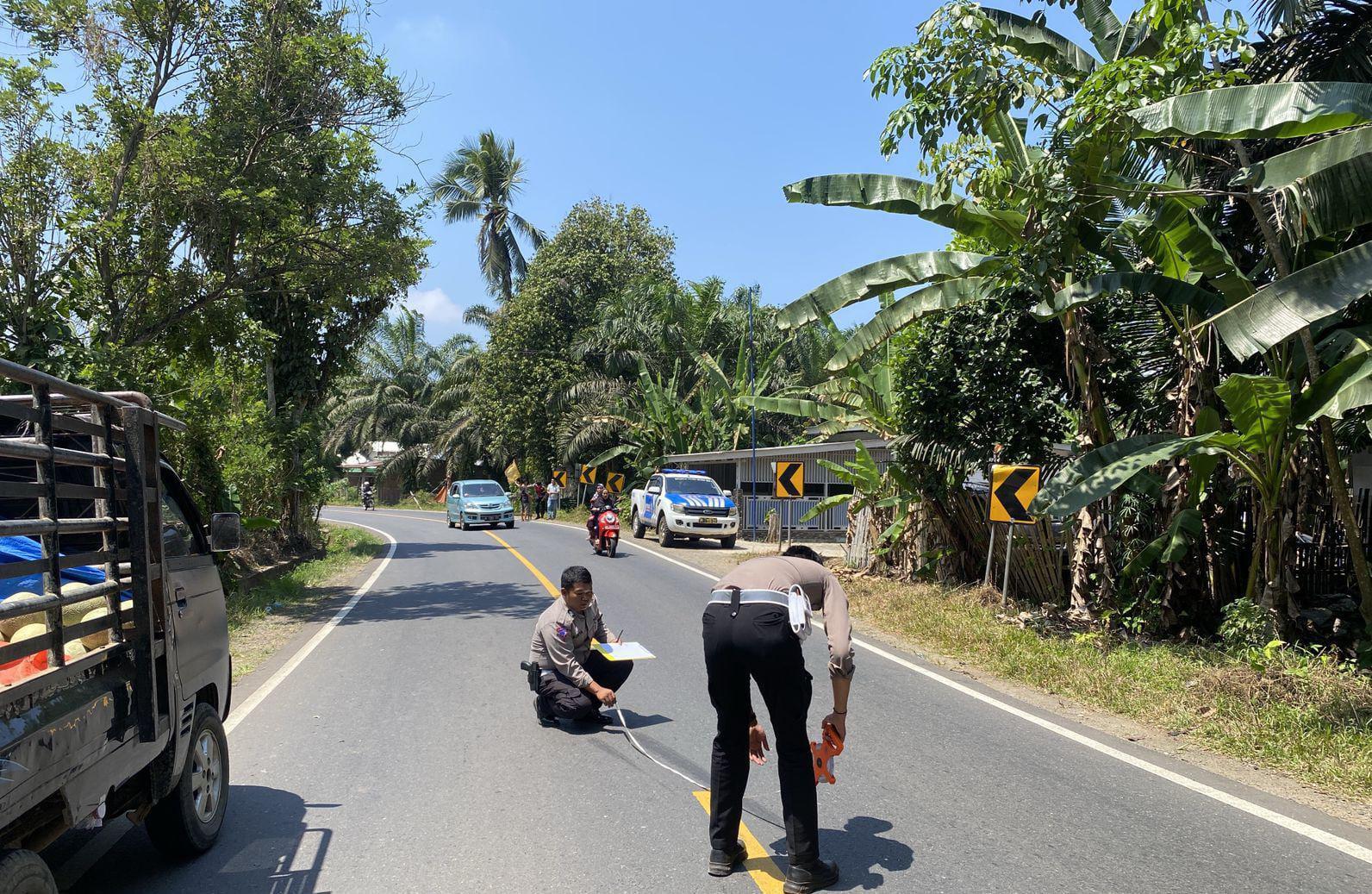 Kronologi Kecelakaan di Jalinbar Sumatera, Truk Senggol Motor, Warga Desa Pelasan Seluma Tewas