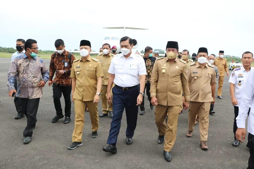 Pabrik Minyak Goreng Bakal Dibangun Presiden Jokowi di Bengkulu, Luhut: Juga Pabrik dan Tangki CPO