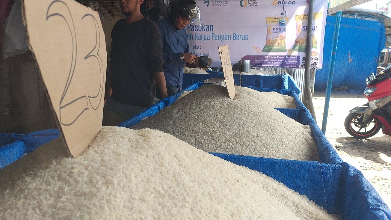 'Semua Naik, Tidak Ada yang Turun Kecuali Hujan', Keluhan Ibu di Bengkulu Harga Sembako Mahal