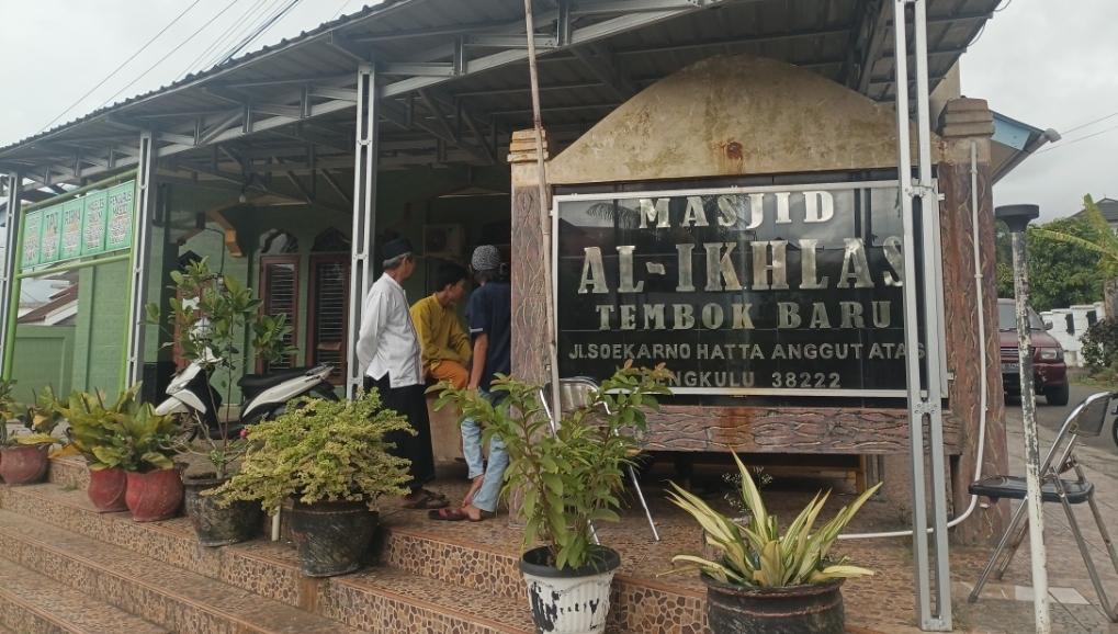 Masjid-ap-ikhlas.jpg