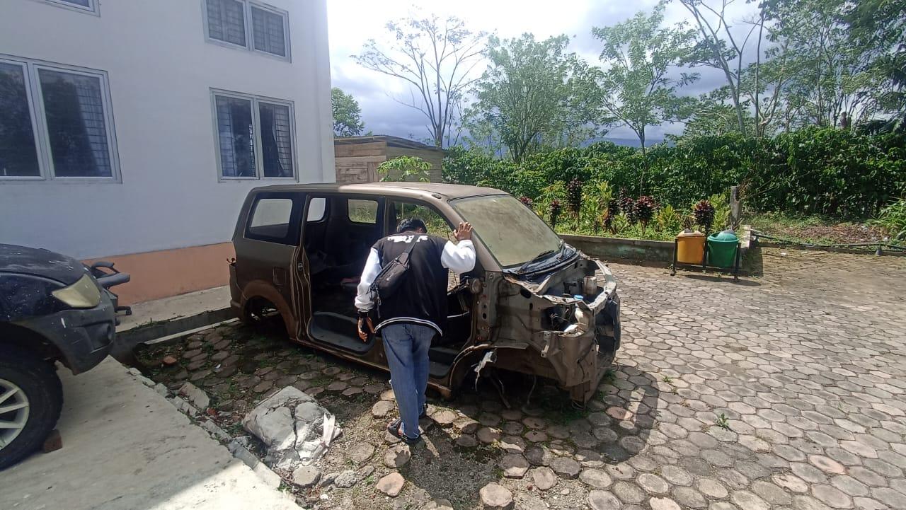 Mobil-dinas-di-Kepahiang-dikembalikan-dalam-keadaan-tak-bisa-digunakan.jpg