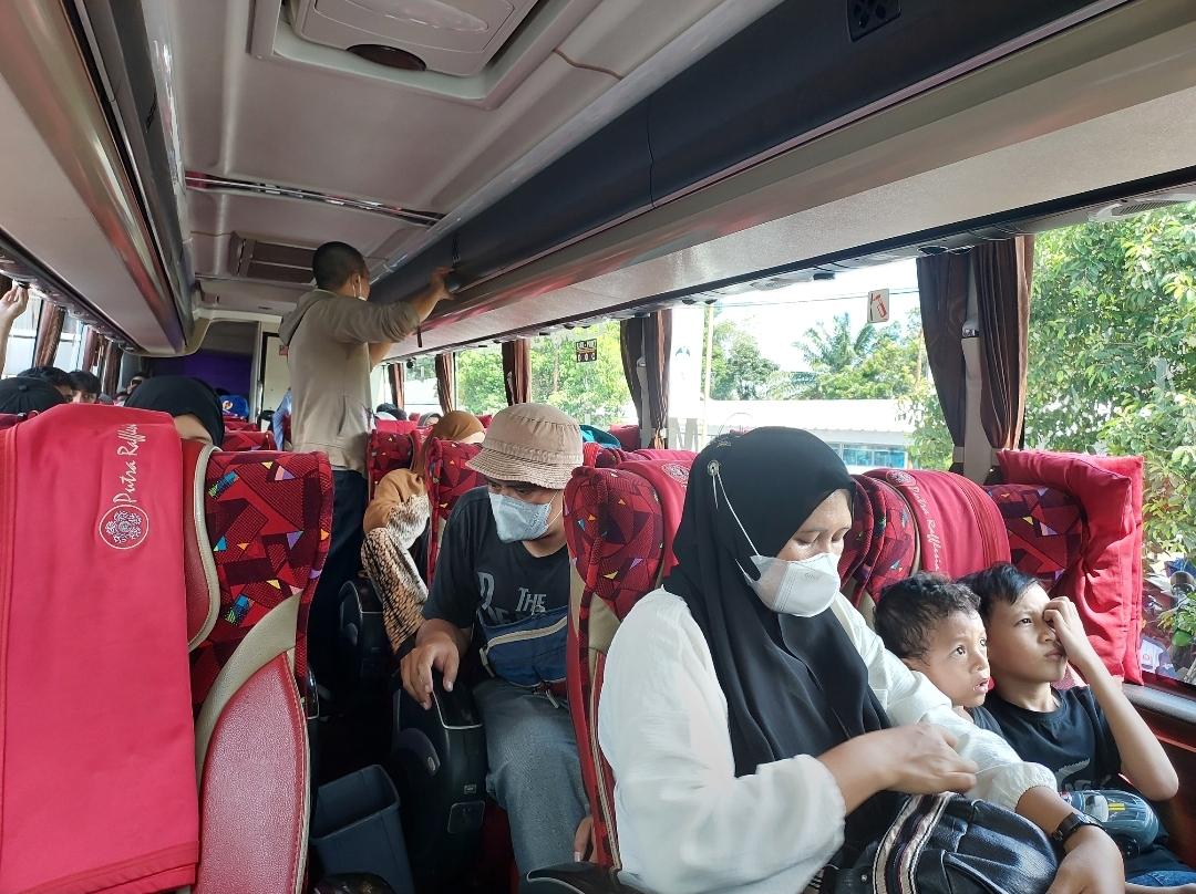 Mudik-2025-PO-Bus-Putra-Rafflesia.jpg