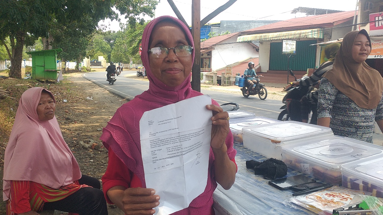 Curhatan PKL Depan Kampus Unib, Harus Tetap Jualan untuk Bayar Utang dan Makan Sehari-hari