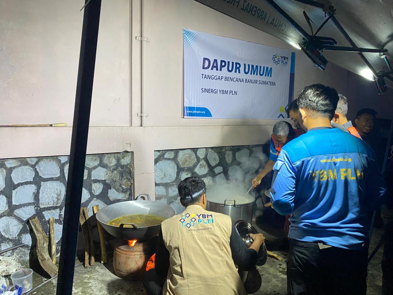 YBM PLN UID S2JB Kirim Relawan dan Logistik ke Aceh, Sumut dan Sumbar untuk Bantu Korban Banjir