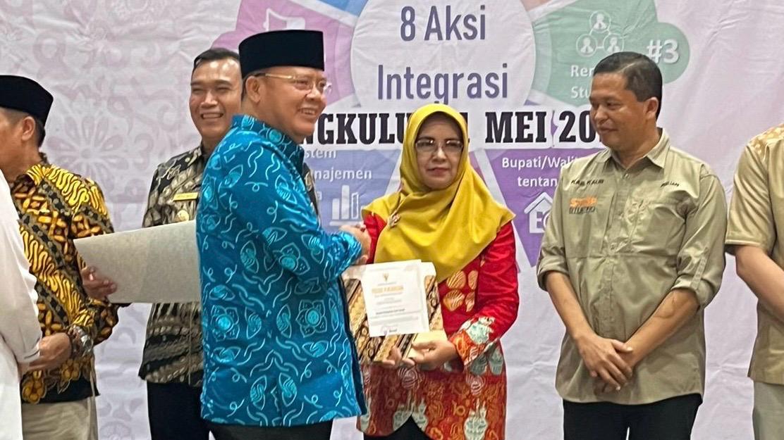 Pemkab Mukomuko Raih Penghargaan Terbaik Penanganan Stunting, Optimis Turun ke 14 Persen