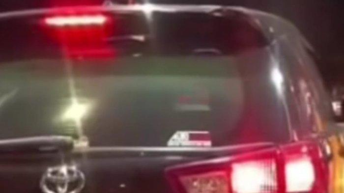 Pengemudi Mobil Pelat Dinas Polri yang Viral Tak Mau Bayar Tol, Ternyata Anggota Polres Jaksel