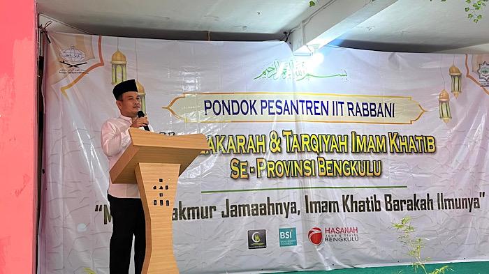 Pj-Sekda-Bengkulu-Herwan-Antoni-dukung-penguatan-masjid.jpg