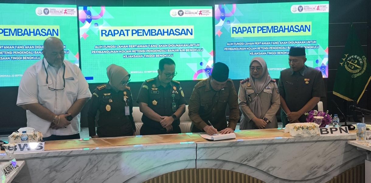 Kejati Bengkulu Fasilitasi Pembebasan Lahan Kolam Retensi Pengendali Banjir Senilai Rp 20 Miliar