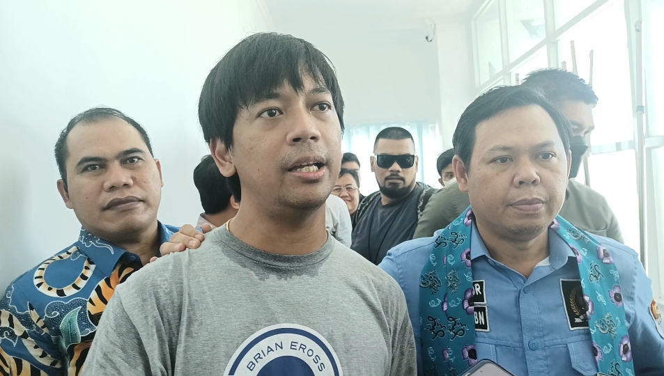 Di Bengkulu, Rian D'Masiv Ceritakan Kebiasaan Suka Naik Kursi dan Berimajinasi Ketika Latihan Band