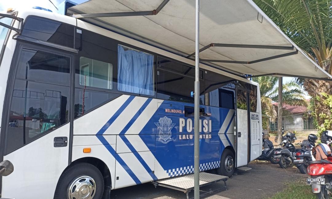 Layanan Perpanjangan SIM di Polres Bengkulu Tengah Diminati Warga, Tahun Depan Bisa Buat Baru
