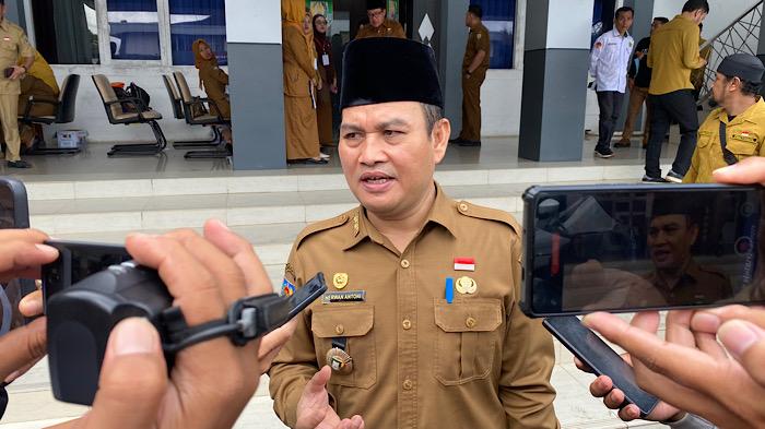 Sekda-Provinsi-Bengkulu-Herwan-antoni.jpg