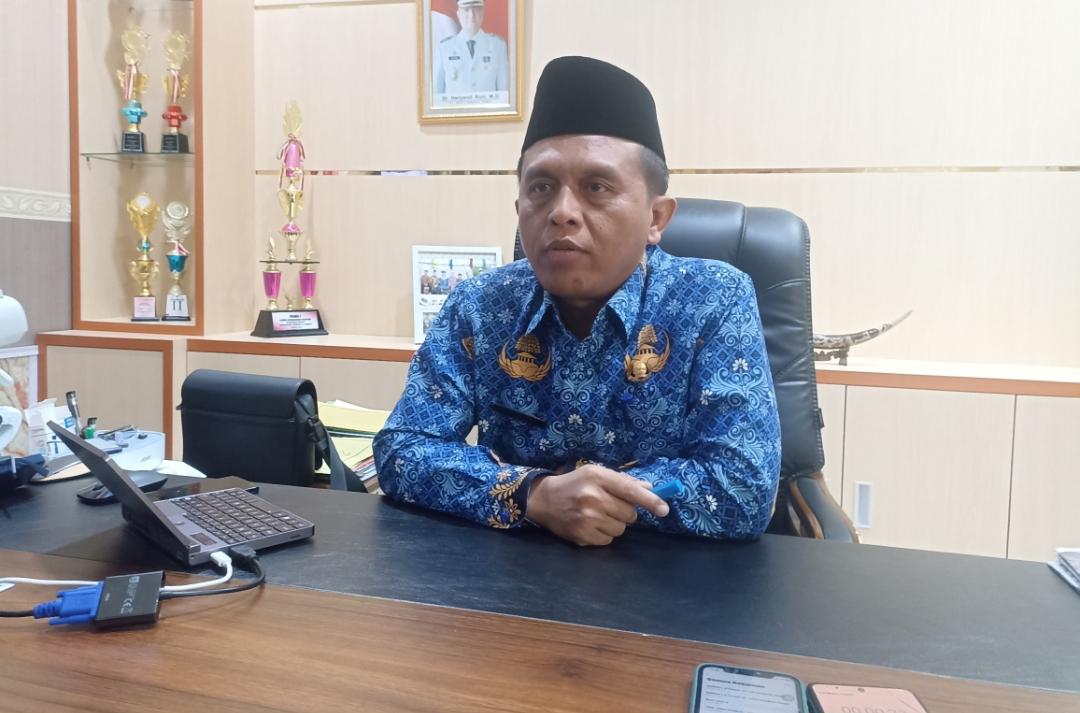 Sekda-Rachmat-Riyanto-resmi-Terima-SK-pensiun.jpg