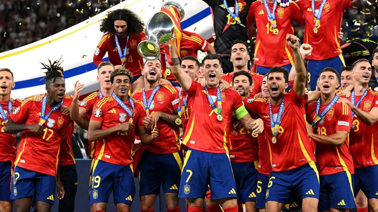 Spanyol-menang-dramatis-atas-Inggris-di-final-Euro-2024.jpg