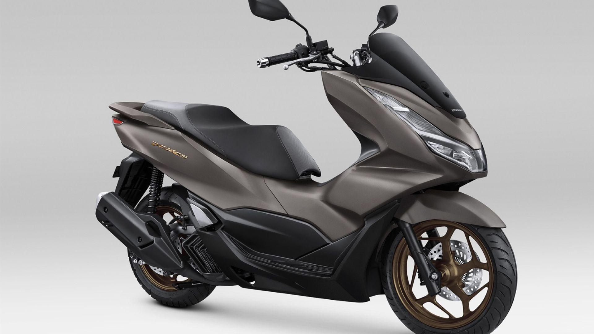 New Honda PCX160 Hadir dengan Warna Terbaru yang Semakin Mewah