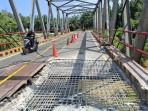 LANTAI-JEMBATAN-RUSAK.jpg