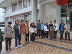 Masyarakat-Desa-Senali-Geruduk-Pemda-Bengkulu-Utara.jpg