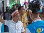 Menteri-Bahlil-saat-meresmikan-listrik-di-Papua-vavv.jpg