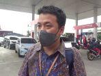 Rizal-warga-Pelembang-yang-sudah-antre-Pertalite-1-jam-lebih.jpg
