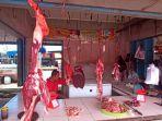 Salah-satu-kios-daging-di-Pasar-Kepahiang.jpg