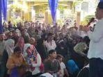 Sultan-B-Najamudin-saat-doa-bersama-dan-silaturahmi-pamitan-keluarganya.jpg