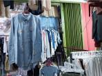 Thrifting-2-Pasar-Panorama.jpg