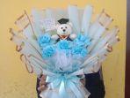 Tips dan Cara Membuat Buket Bunga dengan Boneka Teddy Bear bagi Pemula