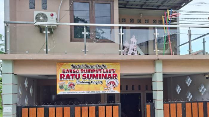 KULINER BOGOR - Bakso Ikan Rumput Laut Ratu Suminar cabang Bogor siap memanjakan lidah dengan racikan sehat tanpa pengawet.