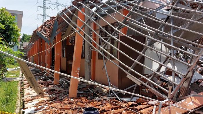 Kondisi Terkini SMKN 1 Gunungputri Bogor Pasca Ambruk, 5 Siswa Masih Dirawat di Rumah Sakit