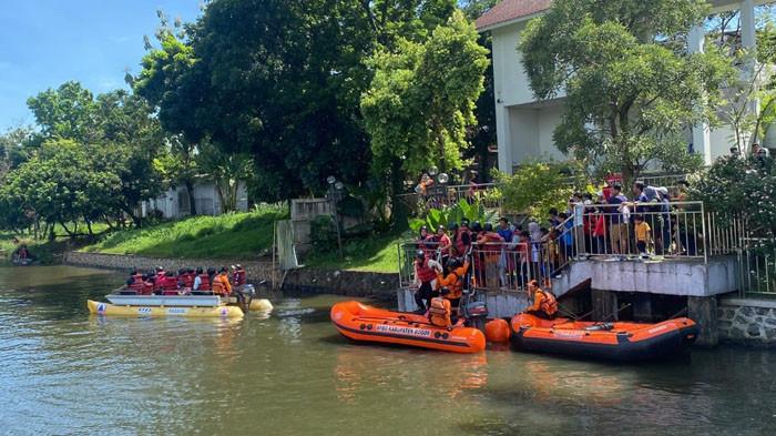 Uji Coba CFD Pemkab Bogor Pekan Ketiga, Warga Serbu Cibinong Situ Plaza, Asik Naik Perahu Karet