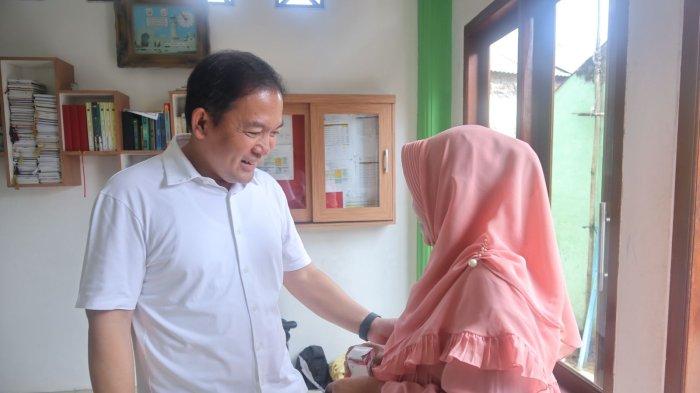 Cerita Dokter Raendi Rayendra Meraih 5 Ijazah di Perguruan Tinggi