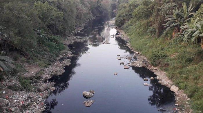 Wow ! Bupati Bogor Ditantang Pencinta Lingkungan, Diajak Susur Sungai Cileungsi Memprihatinkan