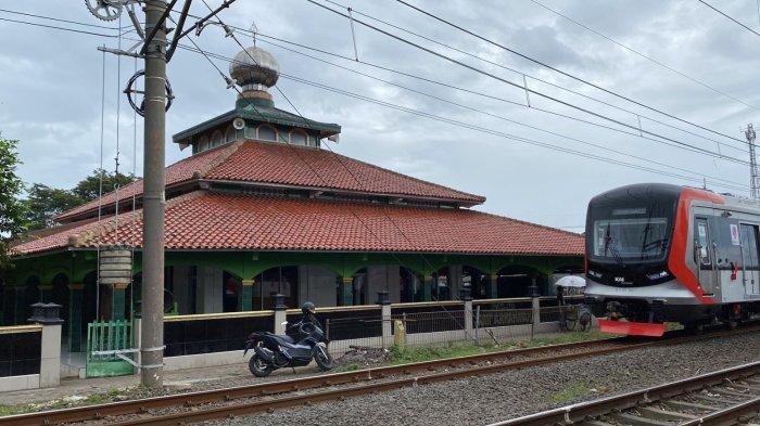 Menilik Masjid Jami Arrahmah di Cilebut yang Berdiri Tahun 1861, Lebih Dulu Ada dari Rel Kereta
