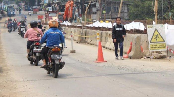 Jembatan Cikereteg Belum Dibuka Total, Pelajar Ngeluh Ongkos Naik Angkot Nambah: Sekarang Rp 15 Ribu