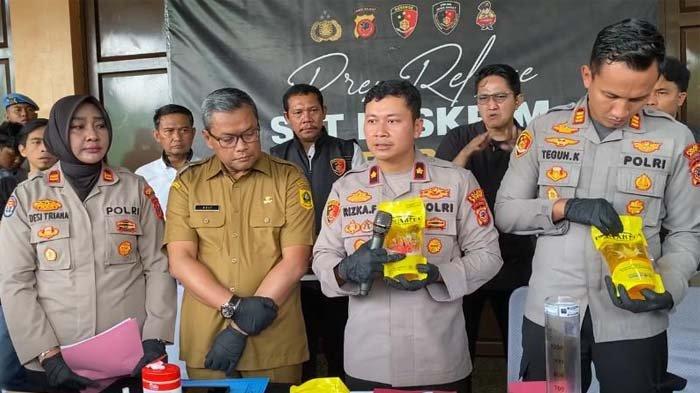 Awas MinyaKita Palsu dari Sukaraja Bogor, Begini Cara untuk Membedakan yang Asli dan Palsu