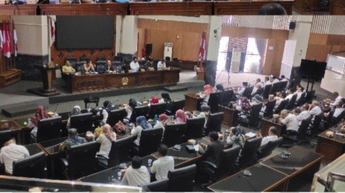 Gelar Rapat Dengar Bersama Kepsek SMP Negeri se-Kabupaten Bogor, DPRD: Kami Ingin Dengar Langsung