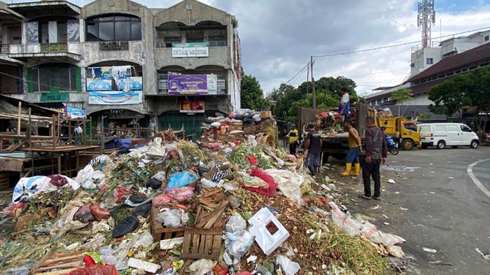 Sampah Menggunung di Pasar Anyar Bogor Ganggu Warga, Sugeng Teguh Santoso Minta Segera Diangkut