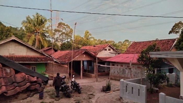 Menengok Desa Terpencil di Cigudeg Bogor, Fasilitas Umum Rusak, Warga Sebut Kadesnya Cuek Bebek