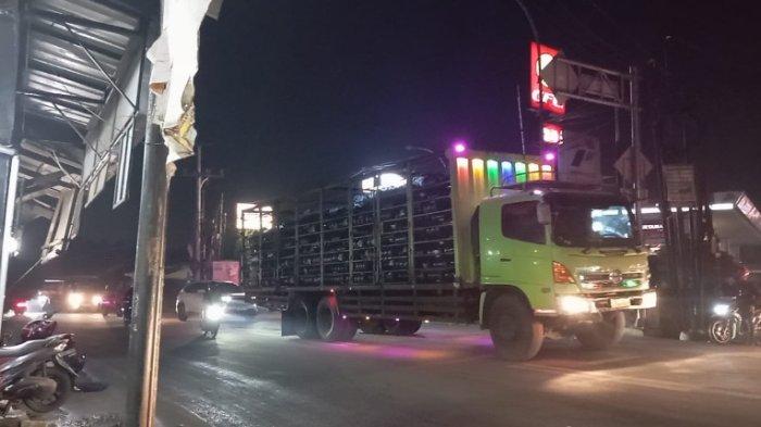 Truk Besar Langgar Aturan Jam Operasional, Warga Caringin Bogor: Kami Sulit Istirahat