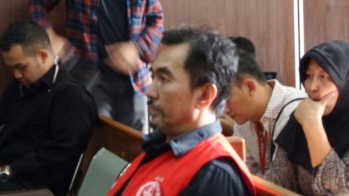 Terkena 3 Kasus, Gatot Brajamusti Akan Jalani Total 20 Tahun Penjara